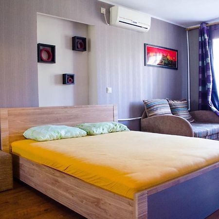 Ferienwohnung Flat At Luzanovka Odessa Exterior foto